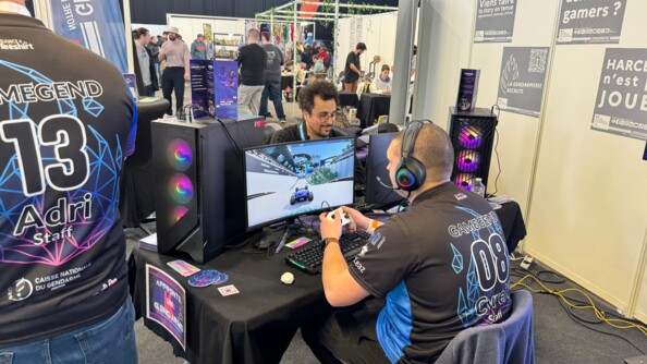 Stand de la gendarmerie à la Gamer's Assembly.