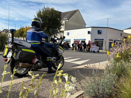 manifestation_ploermel_EDCF_Morbihan2.jpg