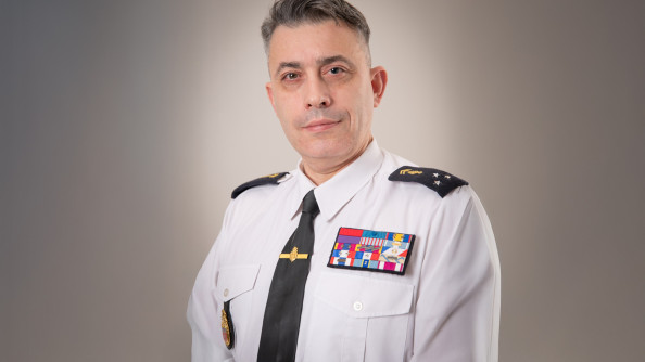 Le général de division Charles-Antoine Thomas, commandant de la Garde républicaine.