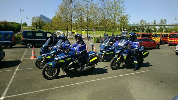 EDSR de la Vienne escortant le SAMU 86 dans le cadre du COVID-19