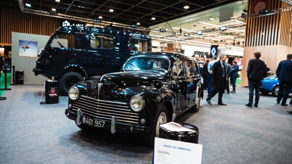 La gendarmerie expose au salon Retromobile (1).jpg
