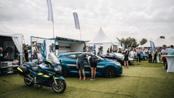 Gendarmes sécurisent 24h du Mans