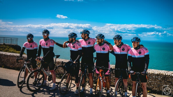 Les gendarmes du peloton d’intervention de l’Escadron de gendarmerie mobile (EGM) 31/6 de Toulouse à leur arrivée au Cap Blanc-Nez.