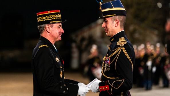 Cérémonie de remise des sabres aux Officiers du rang de la promotion "Ceux de Stonne"