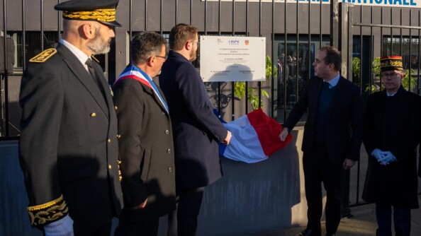 Le ministre des Armées et le Major général de la Gendarmerie nationale inaugurent la nouvelle brigade de Gisors