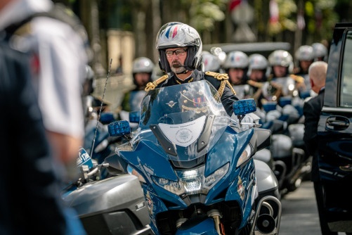 Escorte souverains Thaïlande - motocycliste