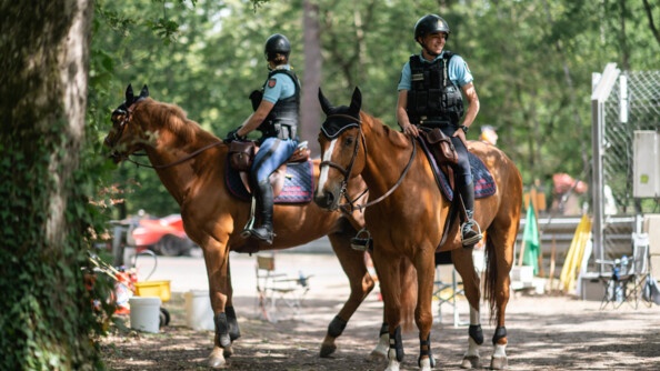 Photo de la patrouille à cheval.