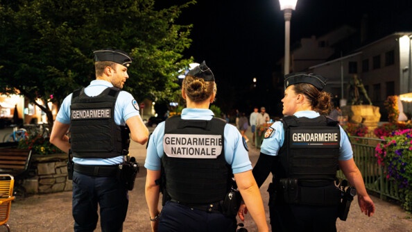 Patrouille de gendarmes à Chamonix-Mon-Blanc.